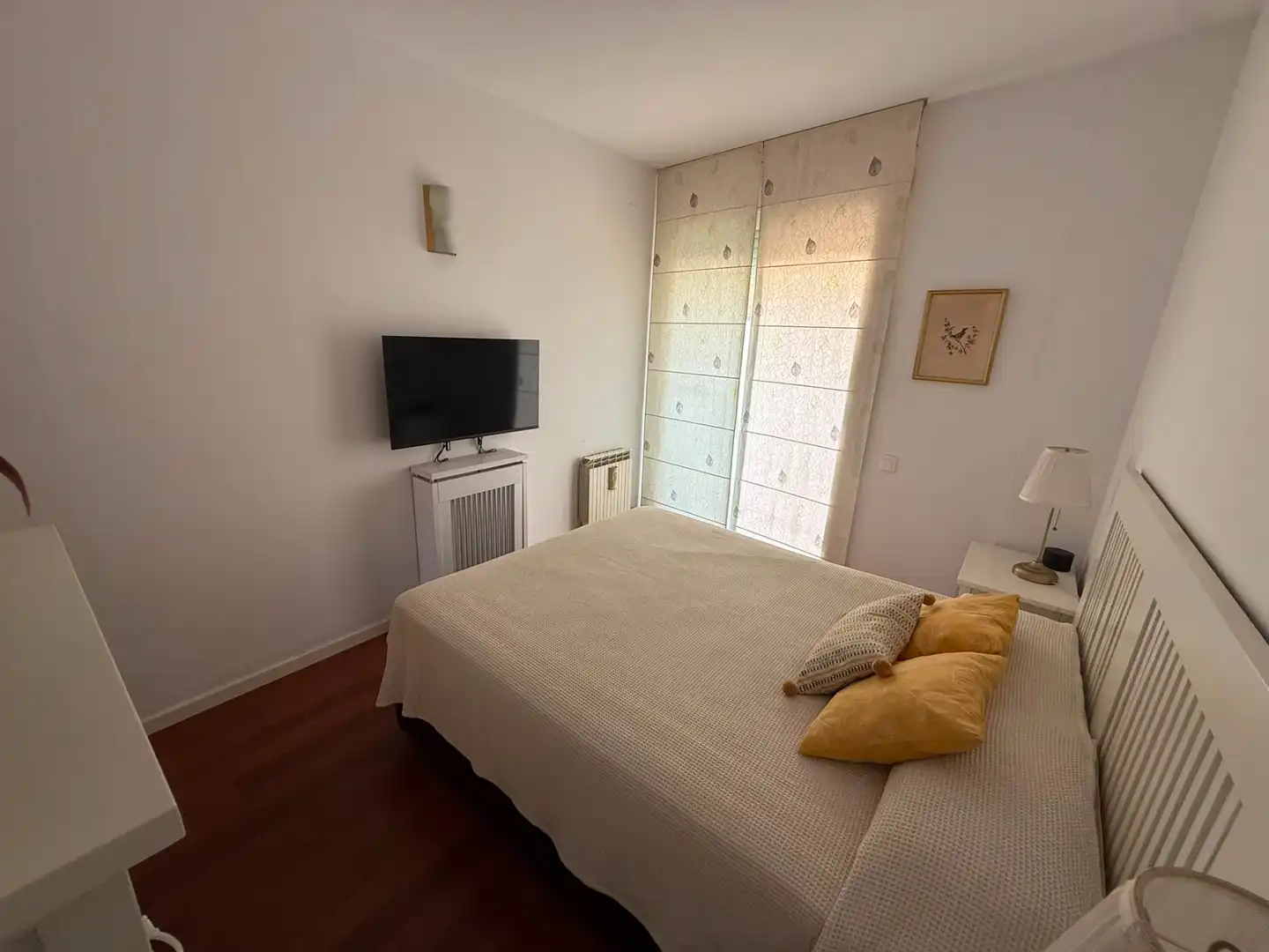 Habitación de Piso en venta en Cornellà de Llobregat con Aire acondicionado, Calefacción y Parquet