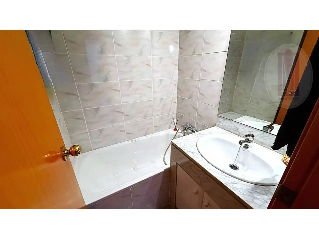 Baño de Piso en venta en Cornellà de Llobregat con Calefacción y Balcón