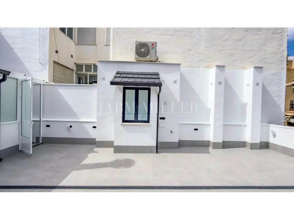 Terrace of Attic for sale in Elche / Elx  with Air Conditioner, Heating and Terrace