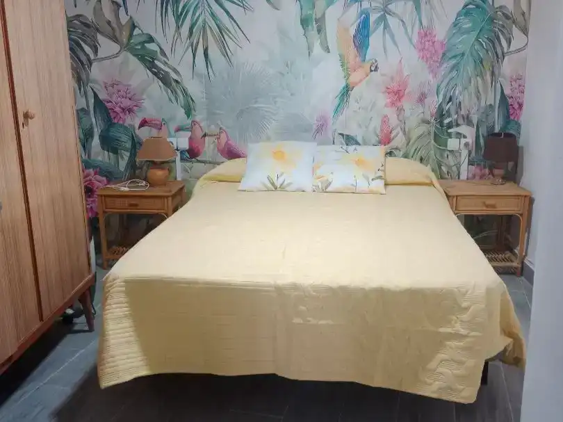 Schlafzimmer von Country house zur Miete in Algueña mit Möbliert