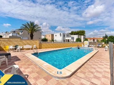 Bungalow for sale in Zona Carrefour - Urbanizaciones