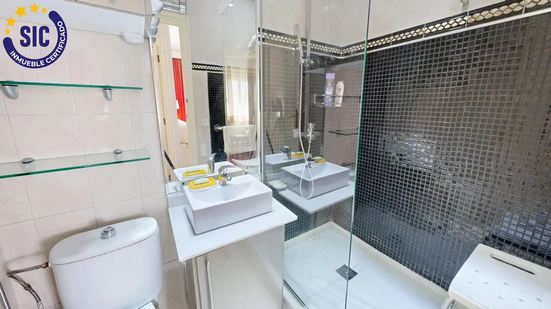 Baño de Piso en venta en Valencia con Aire acondicionado, Calefacción y Parquet