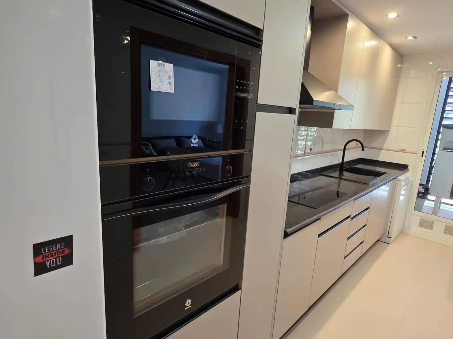 Cocina de Dúplex de alquiler en Valencia con Jardín privado, Terraza y Balcón