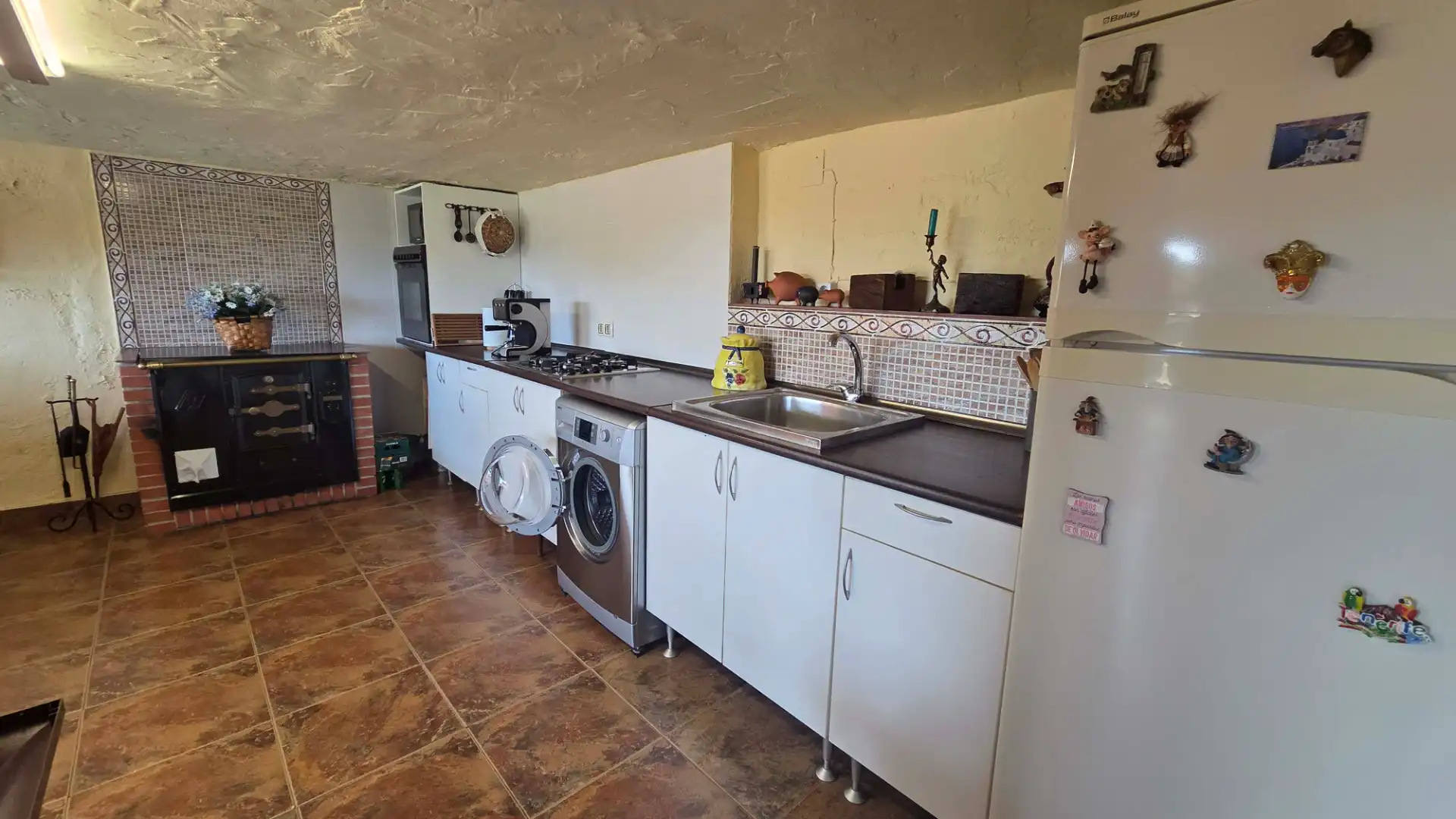 Cuina de Casa o xalet en venda en Pravia amb Calefacció, Jardí privat i Terrassa