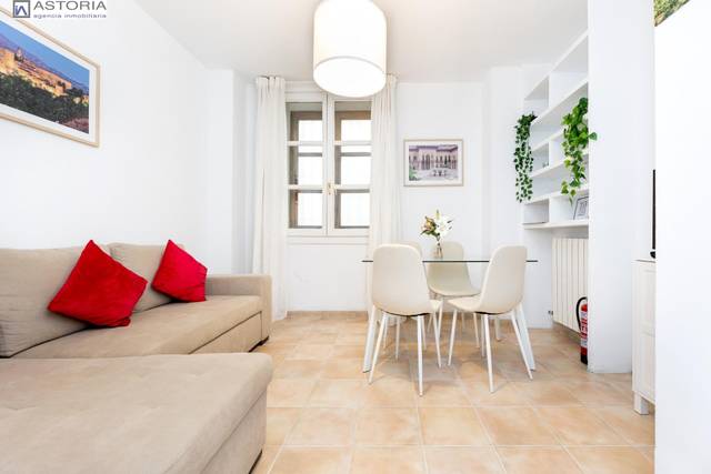 Apartamento en Venta en Calle de Elvira en Barrio de Albaicín