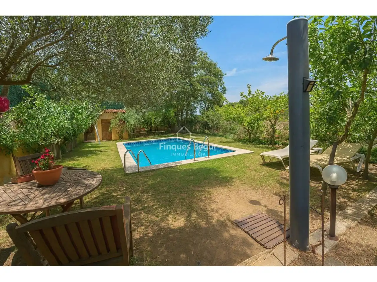 Detached house with pool for sale in Calle Joaquim Ruyra, imagen 18
