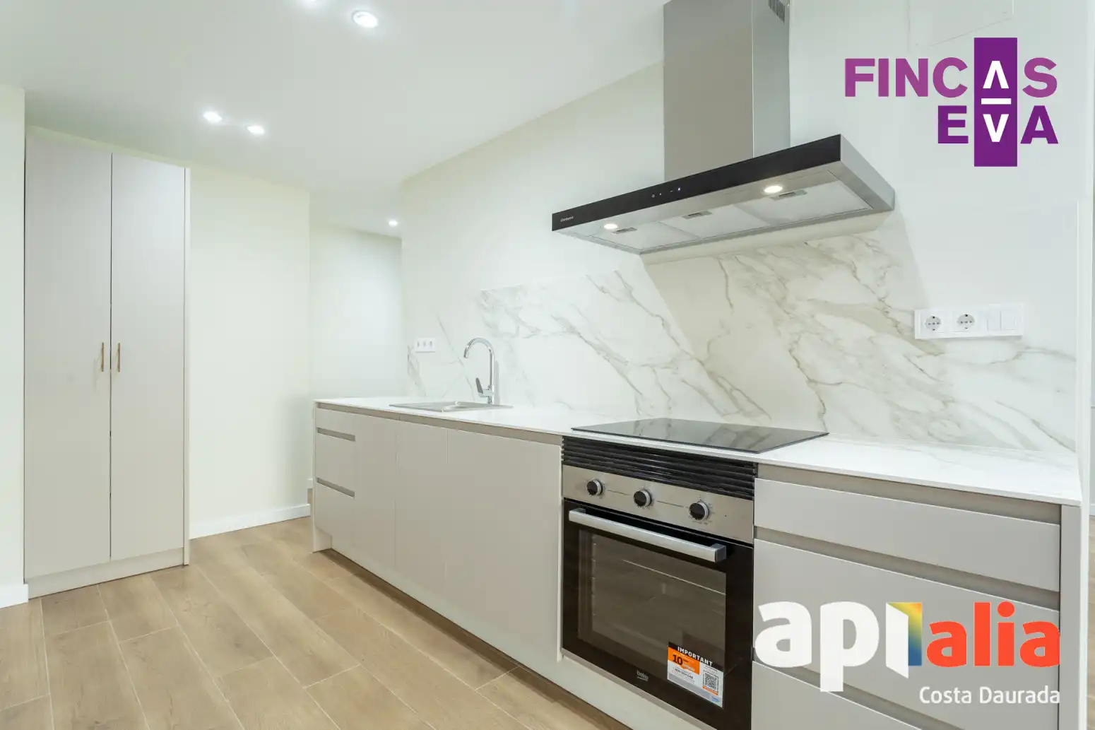 Cocina de Piso en venta en Vila-seca con Piscina y Balcón