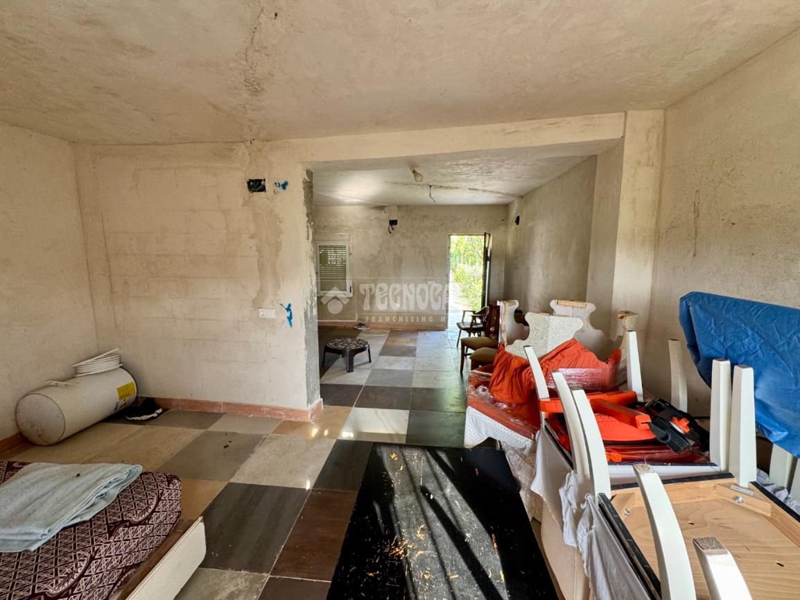 Premises for sale in Humanes