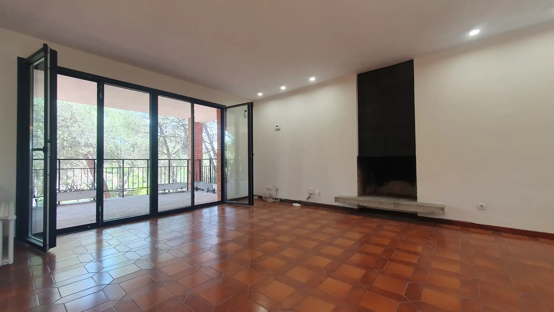 Sala d'estar de Casa o xalet de lloguer en Valdemorillo amb Calefacció, Jardí privat i Terrassa
