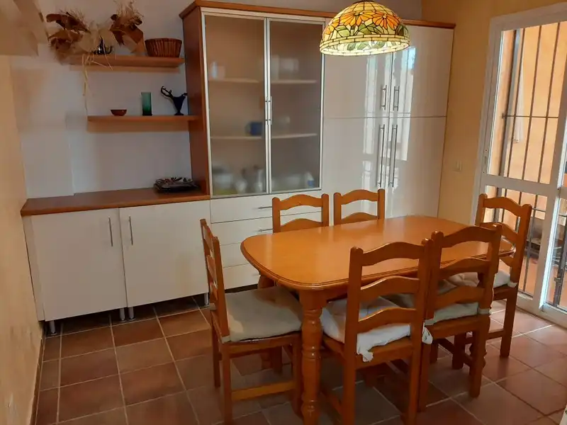 Esszimmer von Haus oder Chalet zum Verkauf in Los Barrios mit Klimaanlage, Heizung und Terrasse