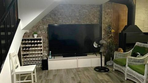 Amplitud y aire libre en esta espaciosa casa de pueblo reformada con patio privado y gran terraza, imatge 2