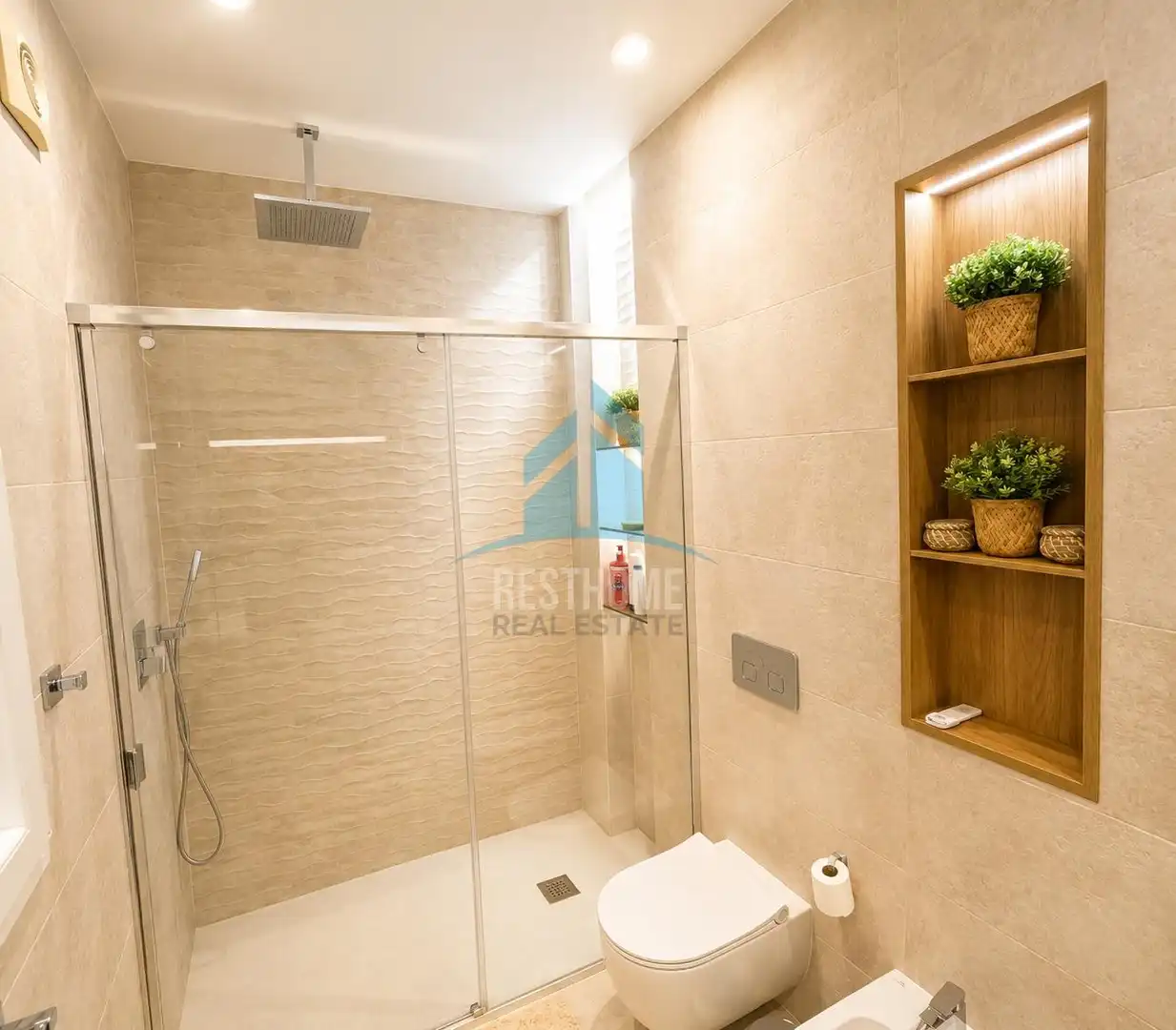 Bathroom of Houses for sale in Cullera  with Air Conditioner, Terrace and Jacuzzi