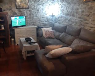 Living room of House or chalet for sale in Puente de Domingo Flórez  with Heating