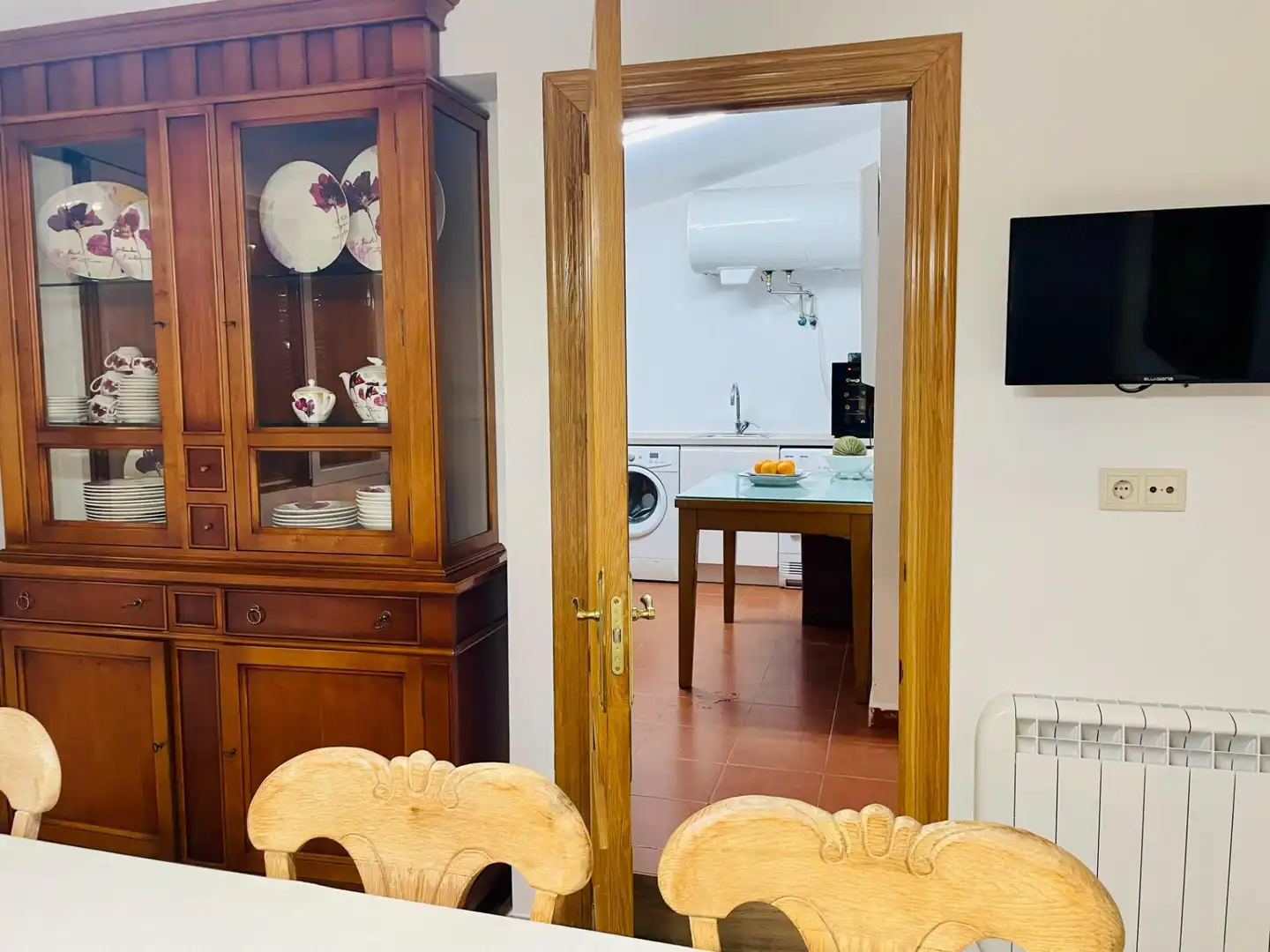 Cuina de Casa o xalet en venda en Galindo y Perahuy amb Calefacció, Jardí privat i Terrassa