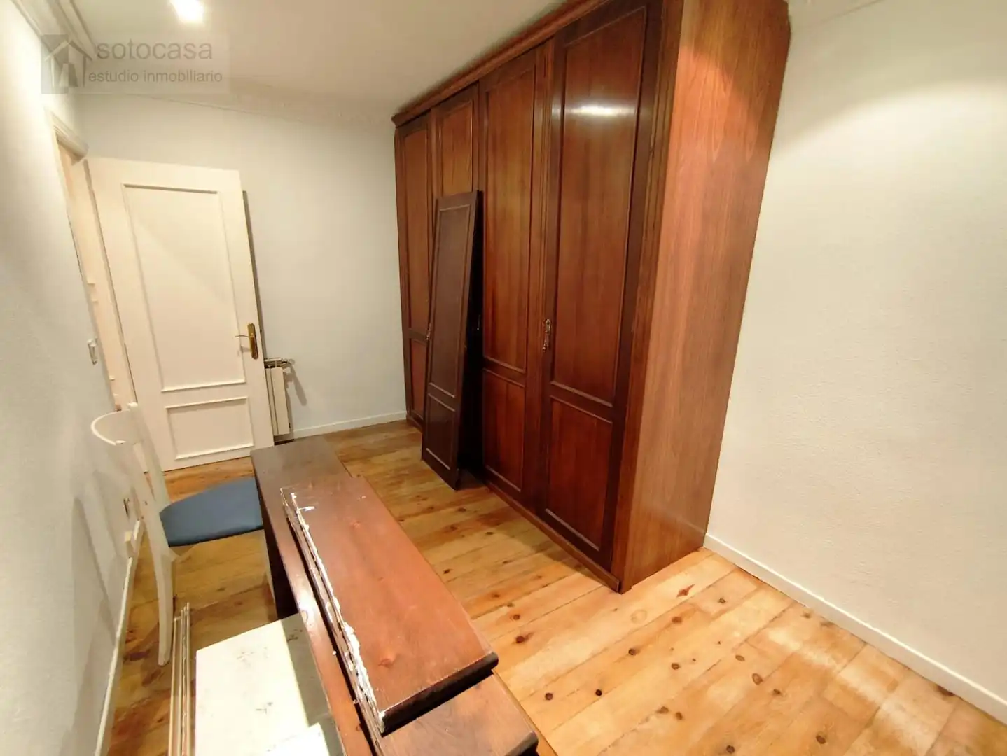 Dormitori de Pis en venda en Valladolid amb Calefacció i Terrassa