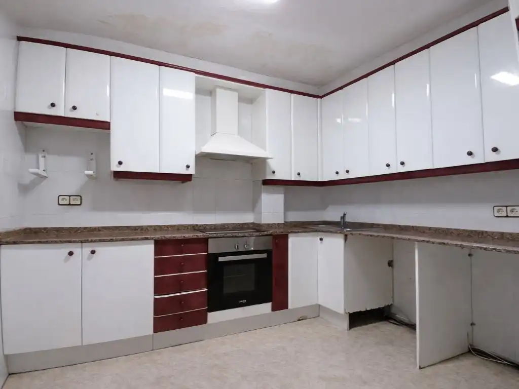 Piso en venta en Calle Sant Pau, Les Clotes