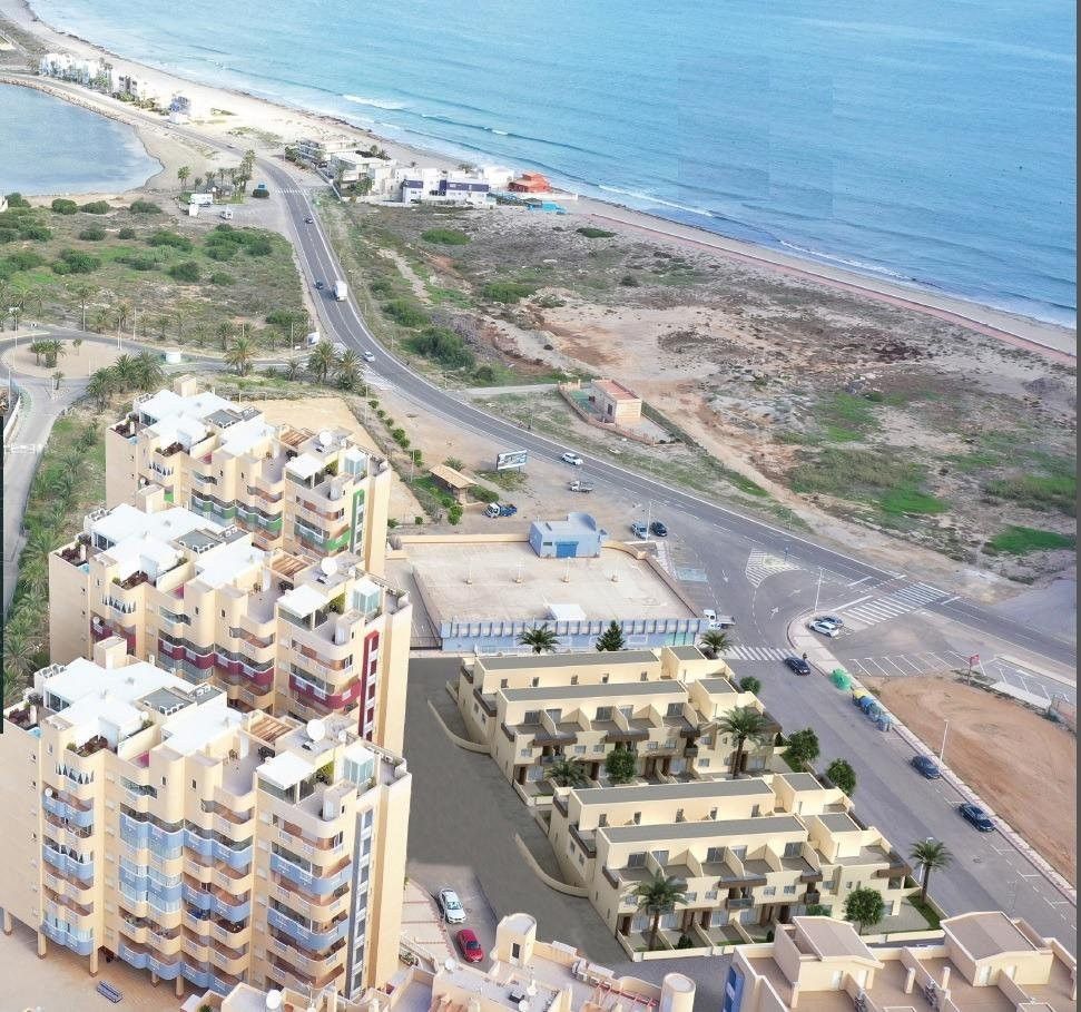 Vista exterior de Finca rústica en venda en La Manga del Mar Menor amb Aire condicionat, Jardí privat i Terrassa