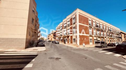 Foto 3 de Apartamento en venta en Calle Ismael Merlo (r), Roquetas Pueblo, Almería