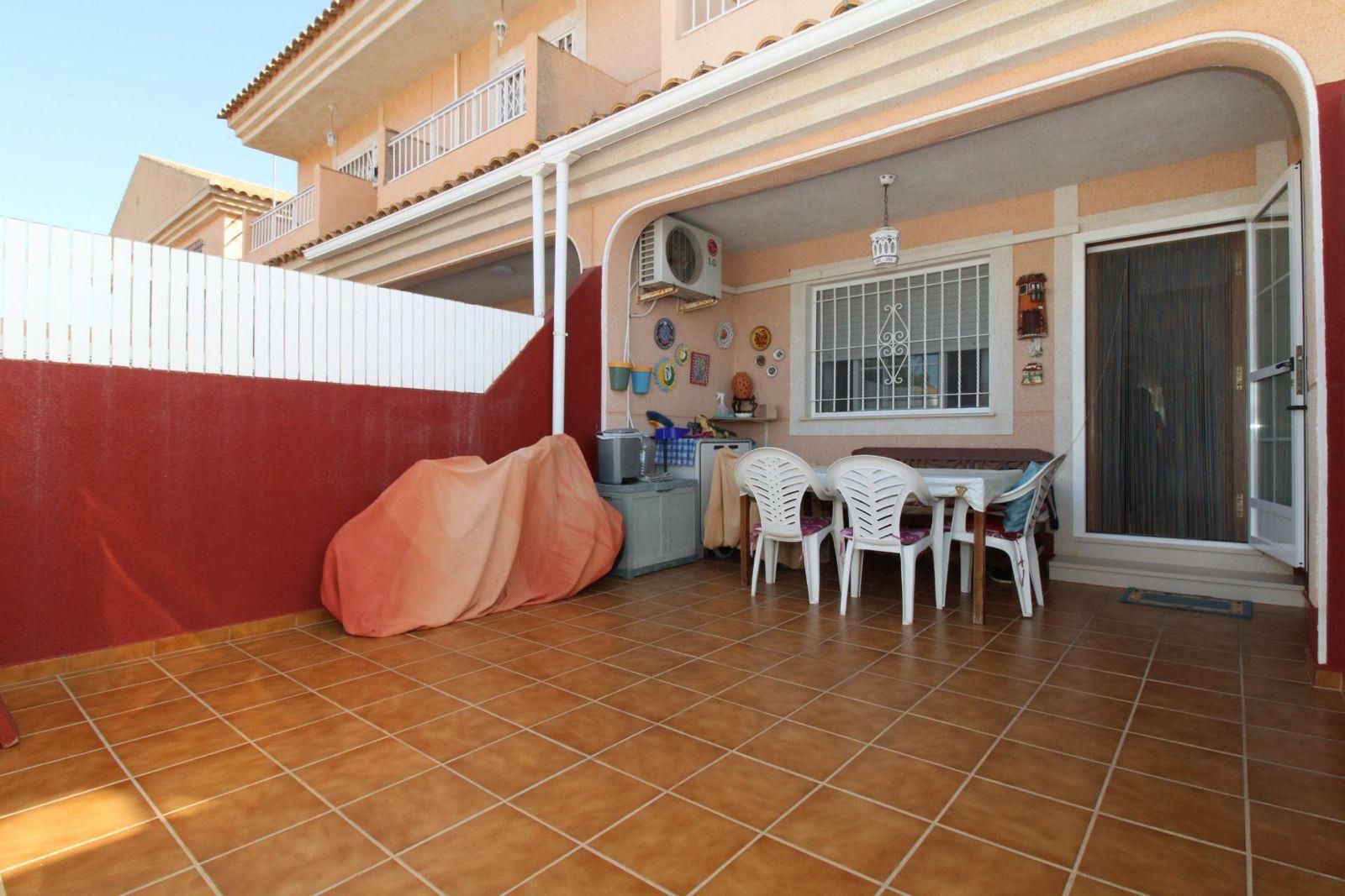 Casa adosada de lloguer en San Javier amb Aire condicionat, Calefacció i Jardí privat