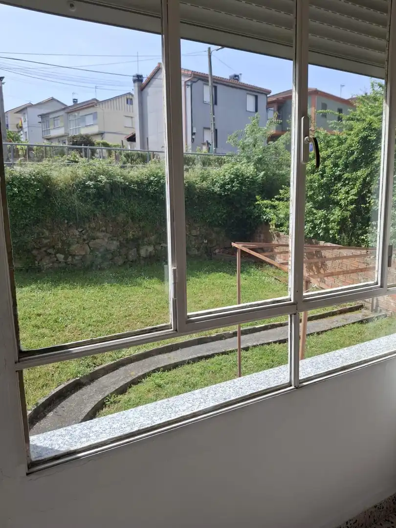 Jardí de Casa o xalet en venda en Ourense Capital  amb Moblat