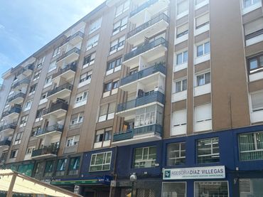 Appartement avec balcon à vendre à Calle Félix Apellaniz 4
