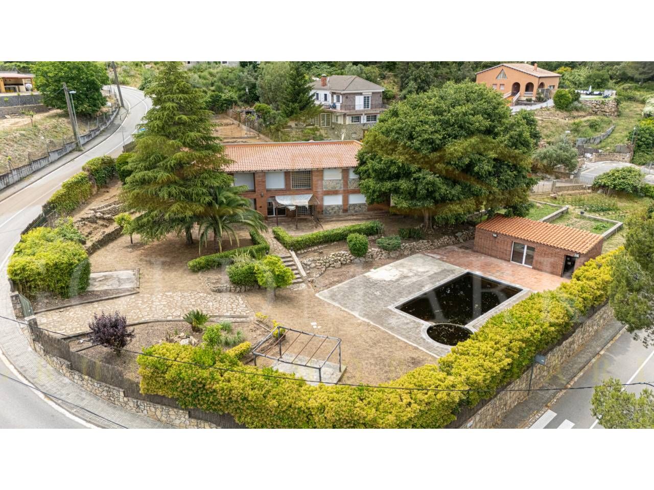 Jardí de Casa o xalet en venda en Corbera de Llobregat amb Aire condicionat, Calefacció i Jardí privat