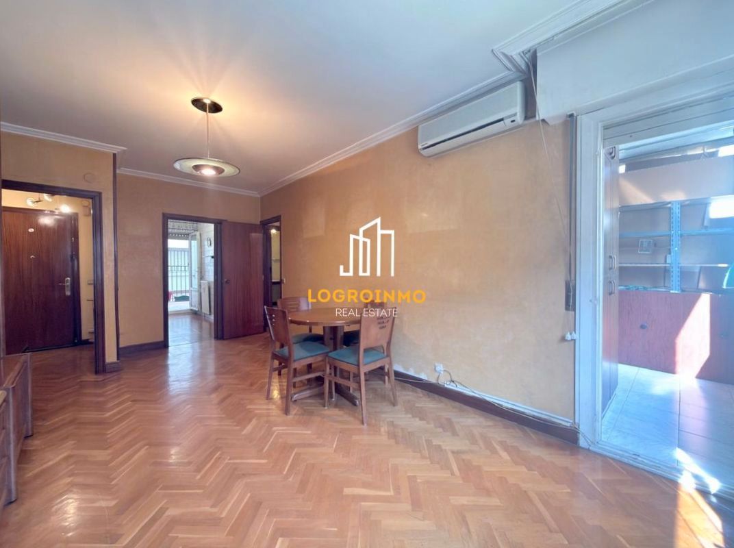 Esszimmer von Wohnung zum Verkauf in  Logroño mit Klimaanlage, Heizung und Terrasse