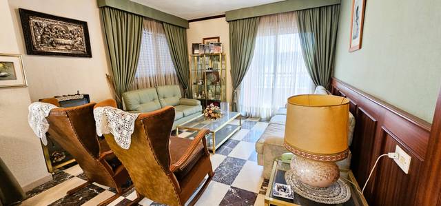 Edificio en Venta en Totana