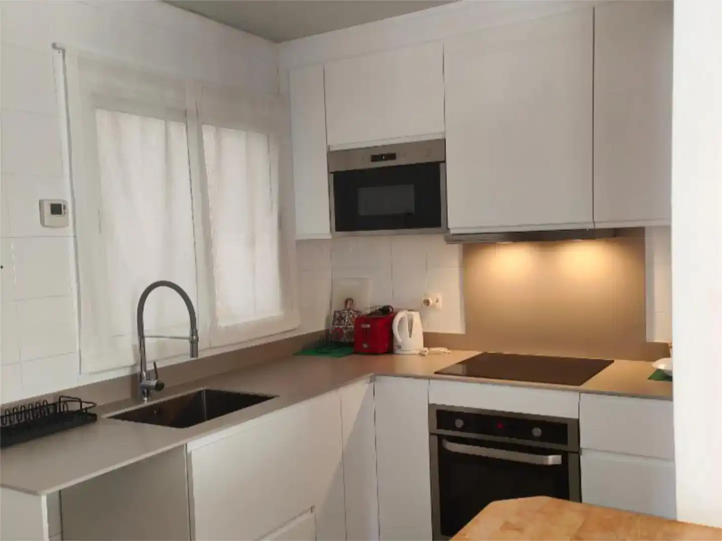 Kitchen of Flat for rent in Sitges  with Air Conditioner, Parquet flooring and Storage room