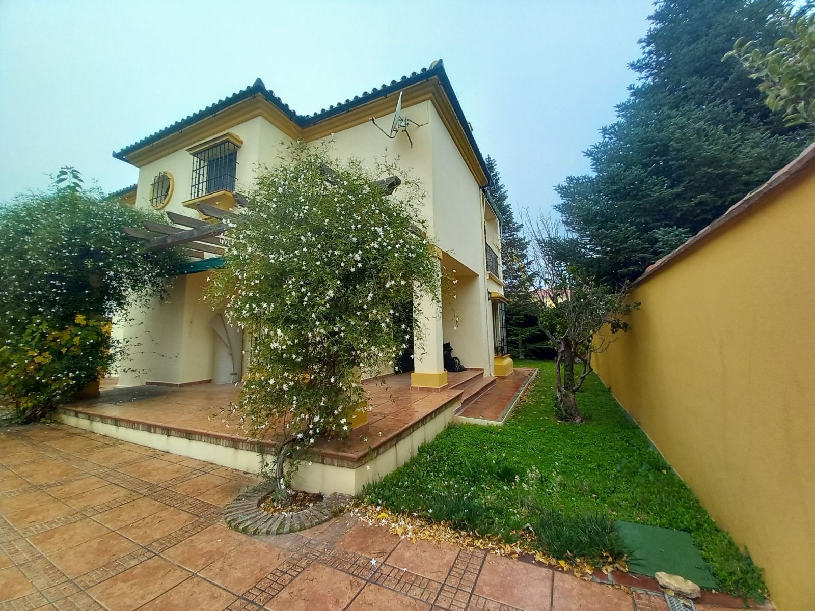 Jardí de Casa o xalet en venda en Ronda amb Calefacció, Jardí privat i Traster