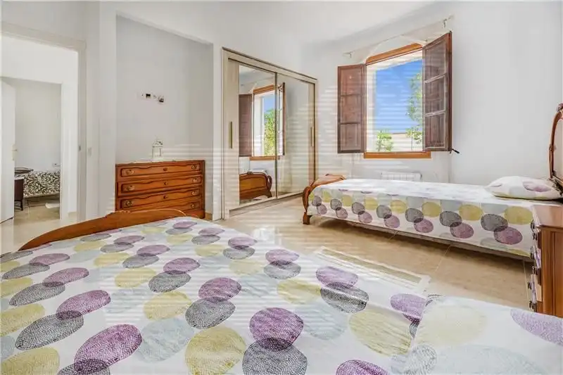 Dormitori de Finca rústica en venda en  Palma de Mallorca amb Aire condicionat, Calefacció i Jardí privat