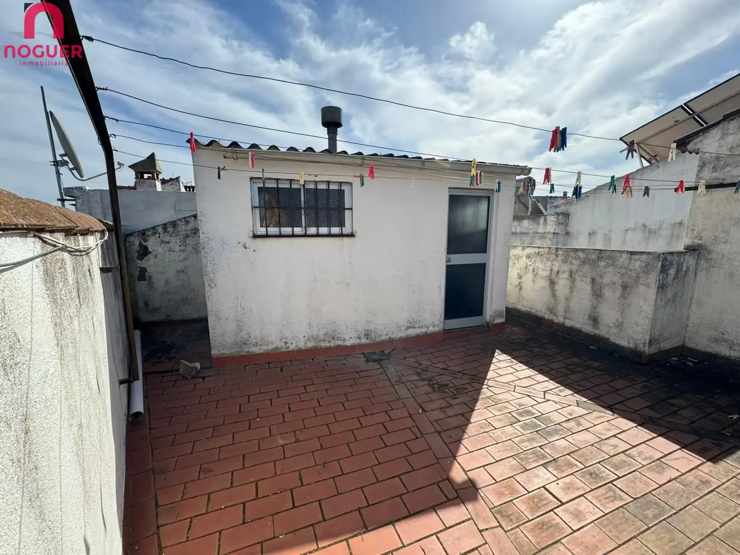 Vista exterior de Casa o xalet en venda en Córdoba amb Terrassa i Balcó