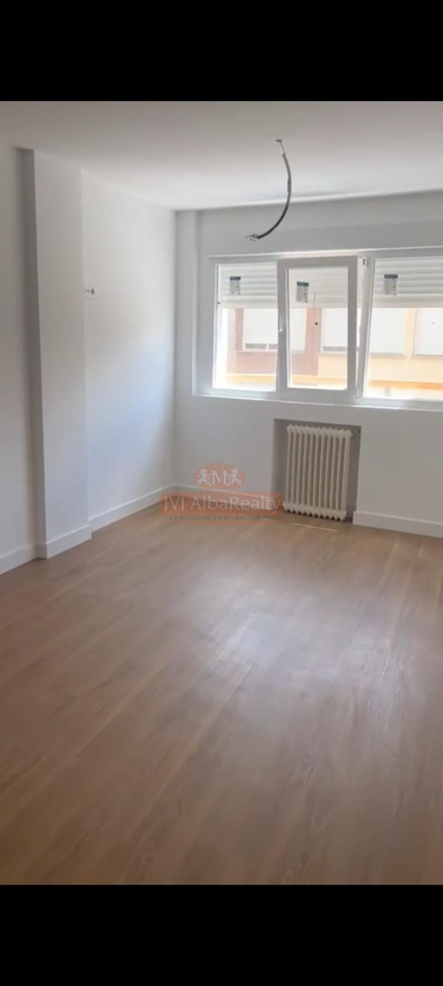 Bedroom of Flat for sale in  Albacete Capital  with Balcony