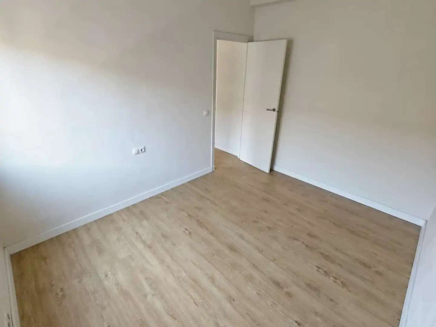 Schlafzimmer von Wohnung zur Miete in Murcia mit Klimaanlage, Heizung und Waschmaschine