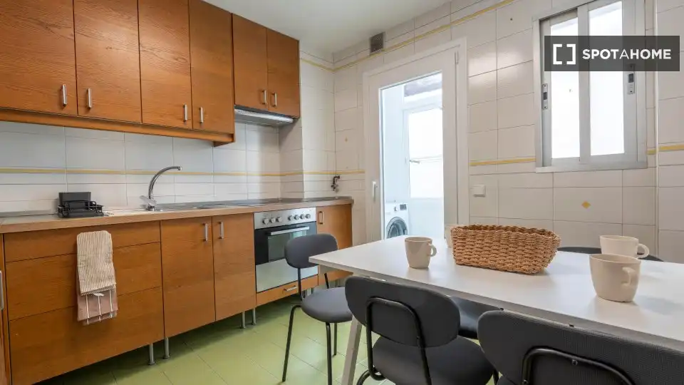 Kitchen of Flat for rent in Madrid  with Air Conditioner, Heating and Furnished