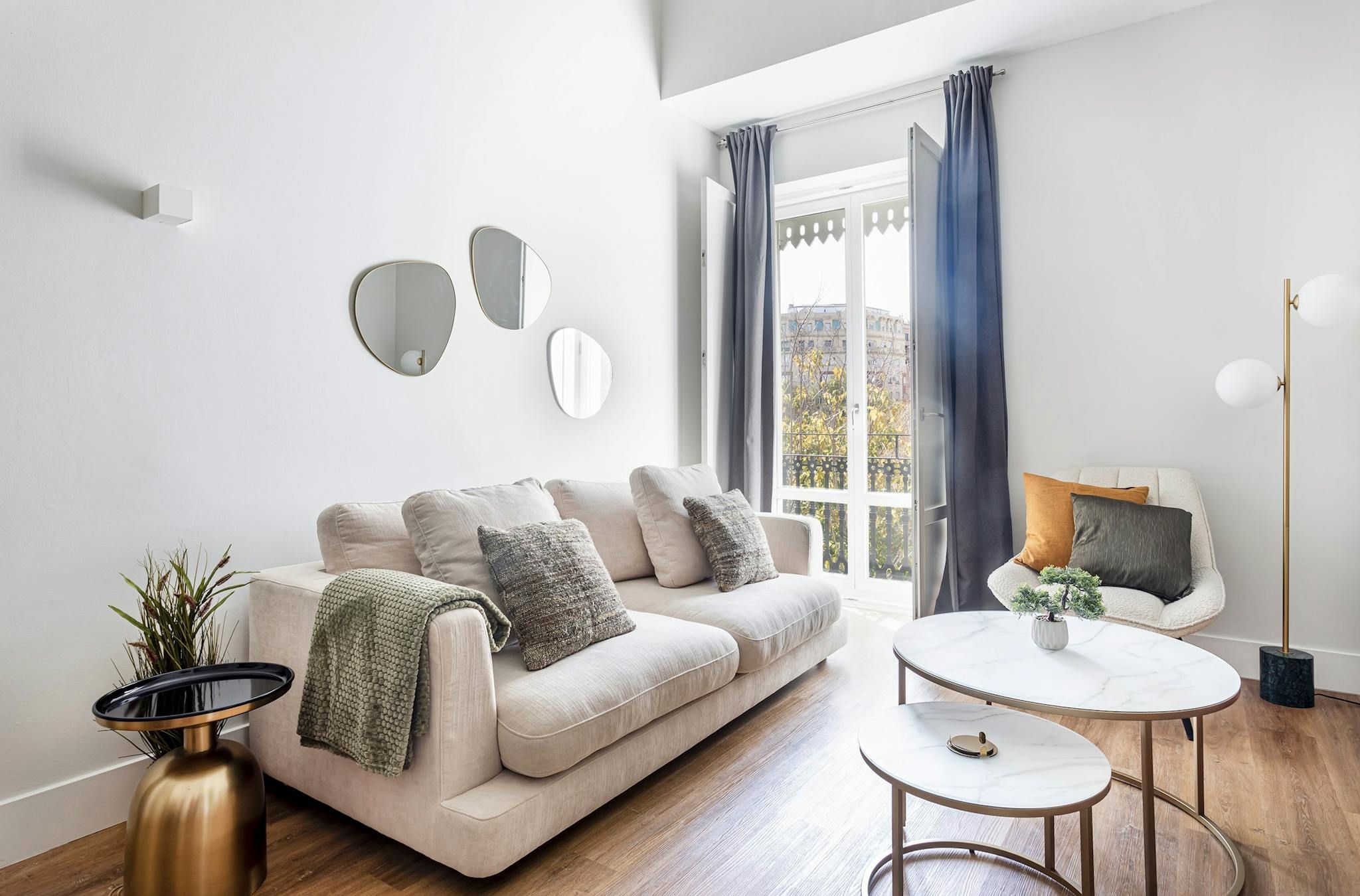 Living room of Flat to rent in  Valencia Capital  with Air Conditioner, Heating and Private garden