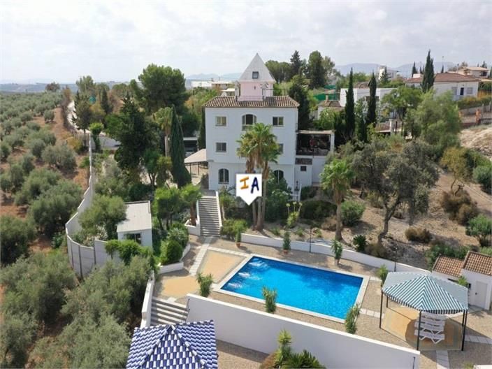 Jardí de Casa o xalet en venda en Herrera amb Aire condicionat, Terrassa i Traster