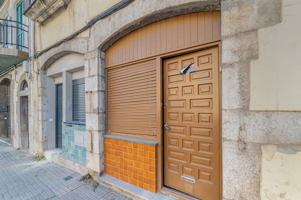 Vista exterior de Pis en venda en Girona Capital