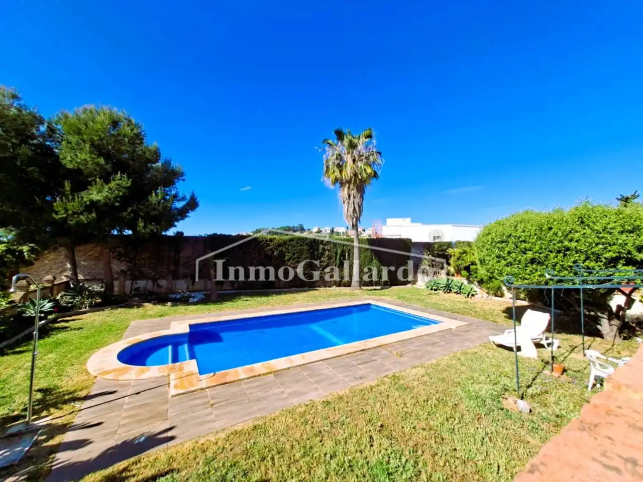 Exterior view of Houses for sale in Málaga  with Air Conditioner, Private garden and Parquet flooring
