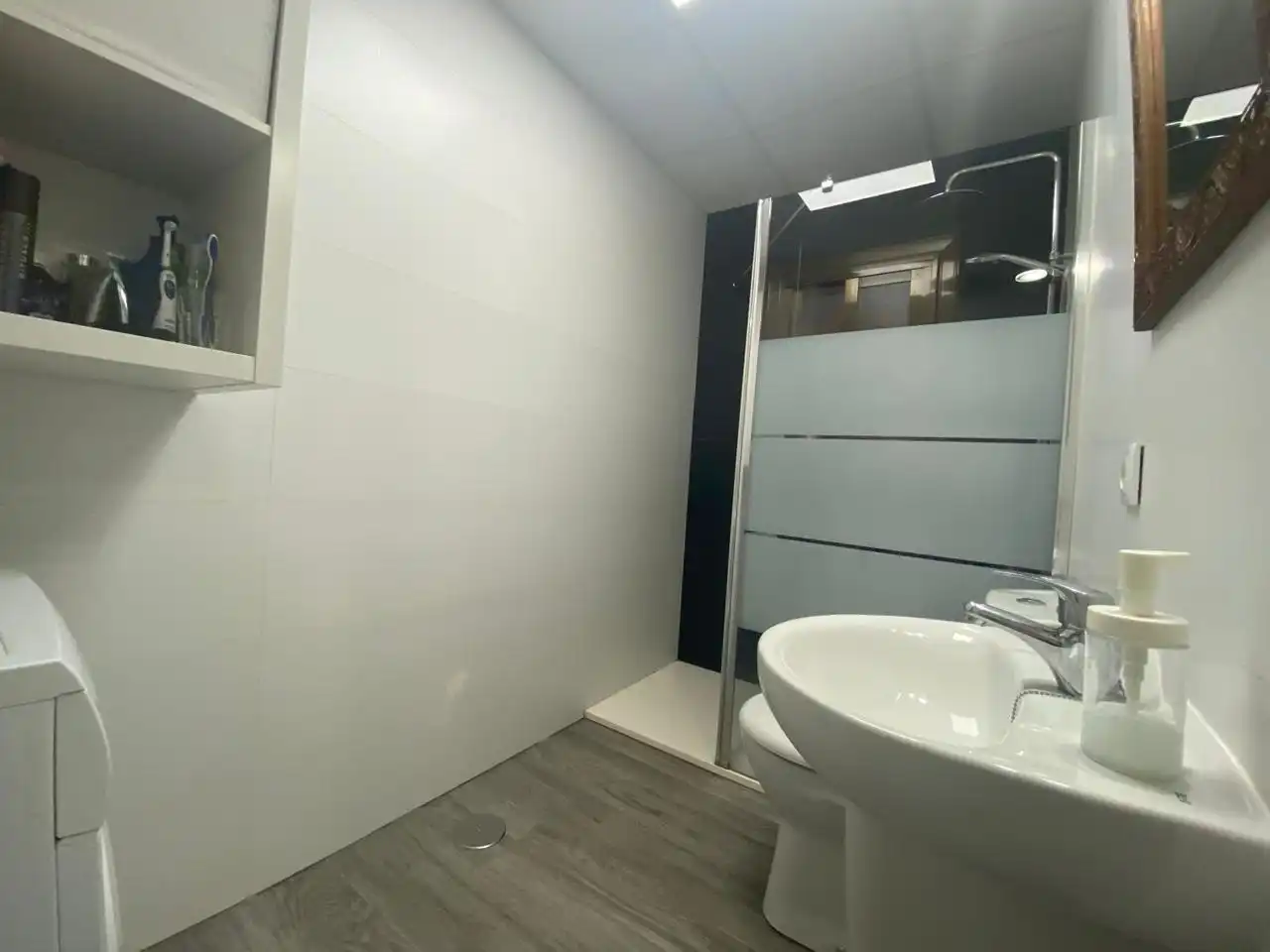 Bathroom of Flat for sale in San Pedro del Pinatar  with Air Conditioner, Terrace and Furnished