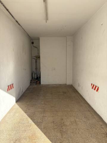 Garaje en Alquiler en SANTIAGO en Eixample Sud – Migdia