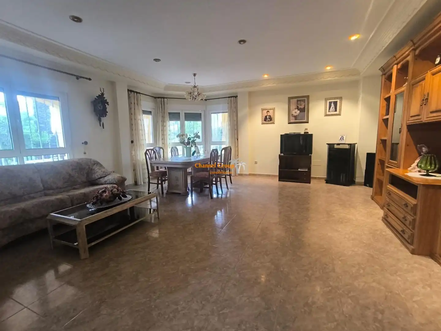 Casa o chalet en venta en Elche / Elx con Aire acondicionado, Jardín privado y Balcón
