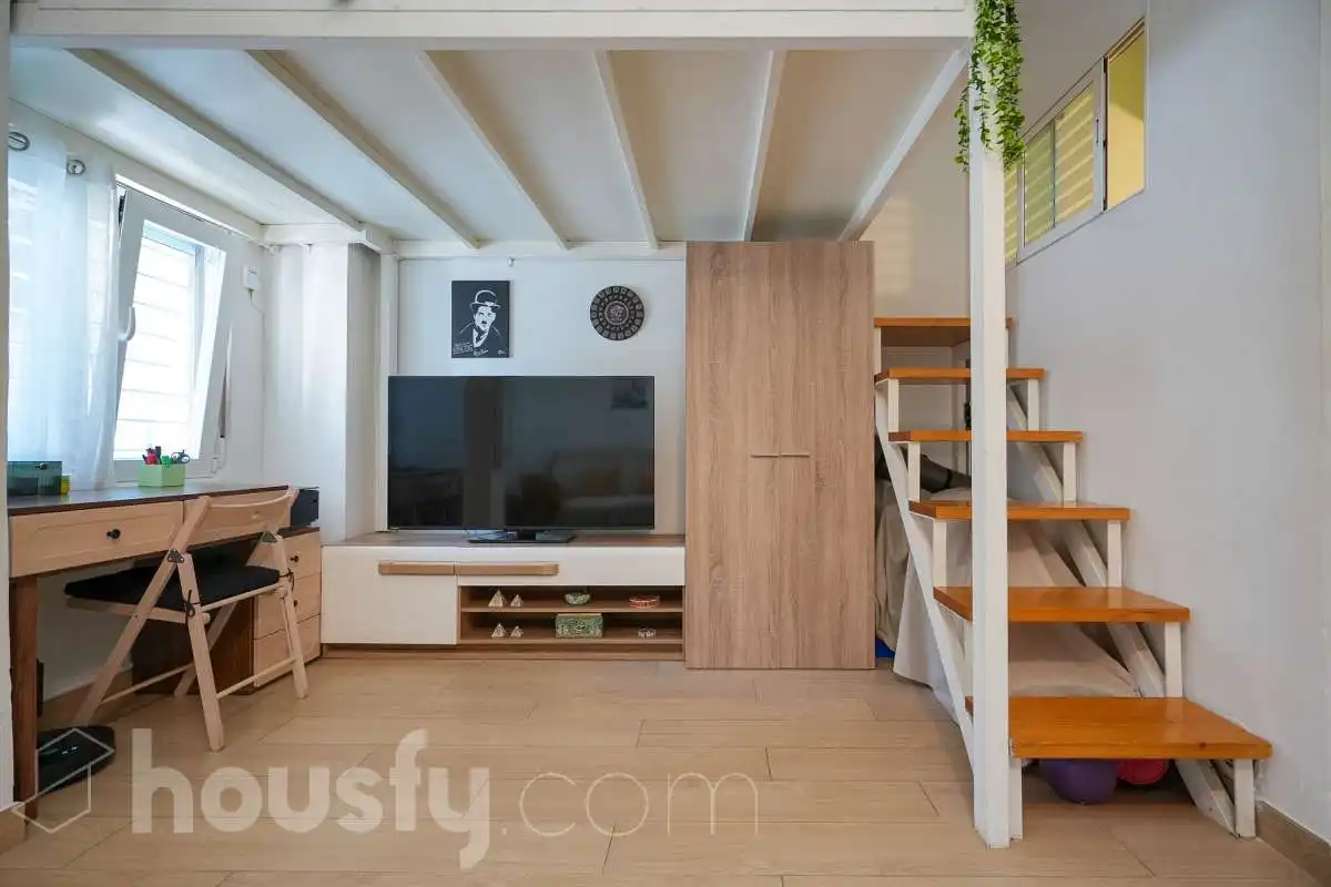 Living room of Flat for sale in Madrid  with Heating and Furnished