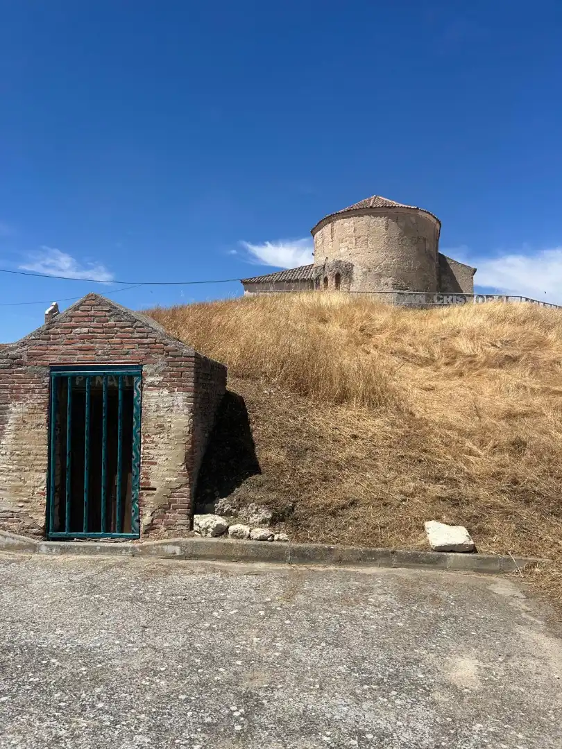 Vista exterior de Casa o chalet en venta en San Cristóbal de la Vega con Amueblado