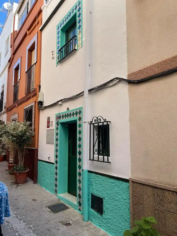 Vista exterior de Casa adosada en venda en Almuñécar amb Terrassa, Moblat i Microones