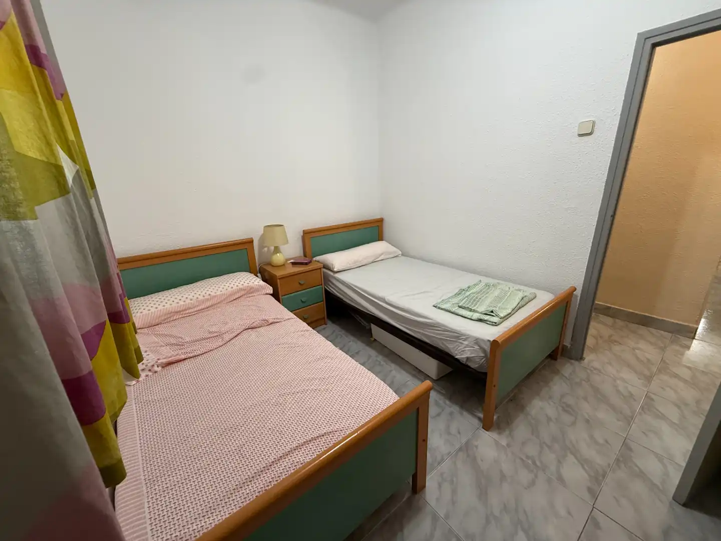 Habitación de Piso de alquiler en Málaga con Amueblado, Horno y Lavadora