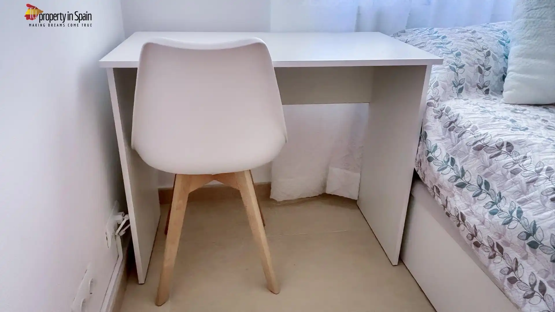 Bedroom of Flat for share in Alicante / Alacant