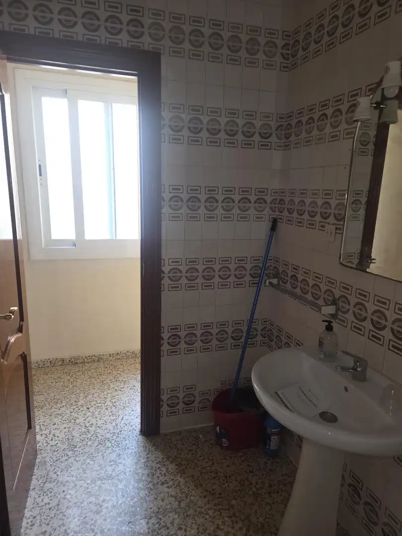 Bany de Pis en venda en Alcalá la Real amb Terrassa i Balcó