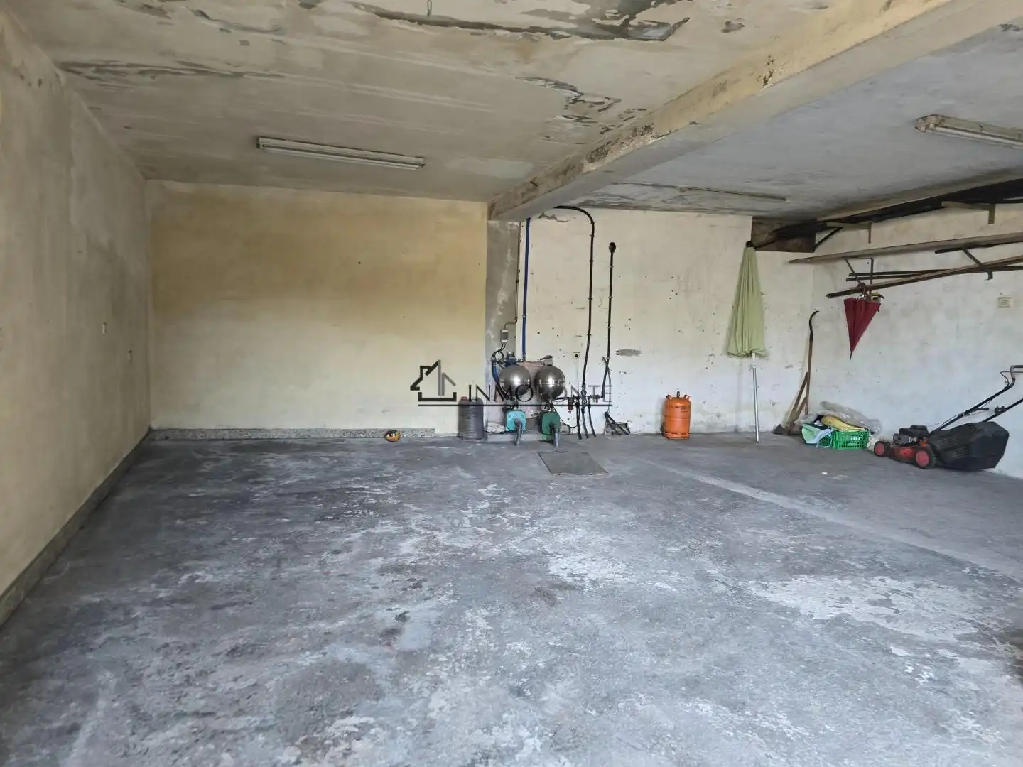 Casa o xalet en venda en Pontevedra Capital  amb Calefacció, Jardí privat i Terrassa