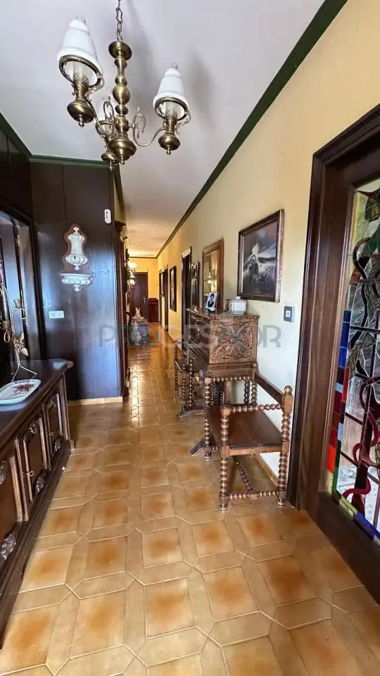 Casa o xalet en venda en Mansilla de las Mulas amb Calefacció, Jardí privat i Piscina